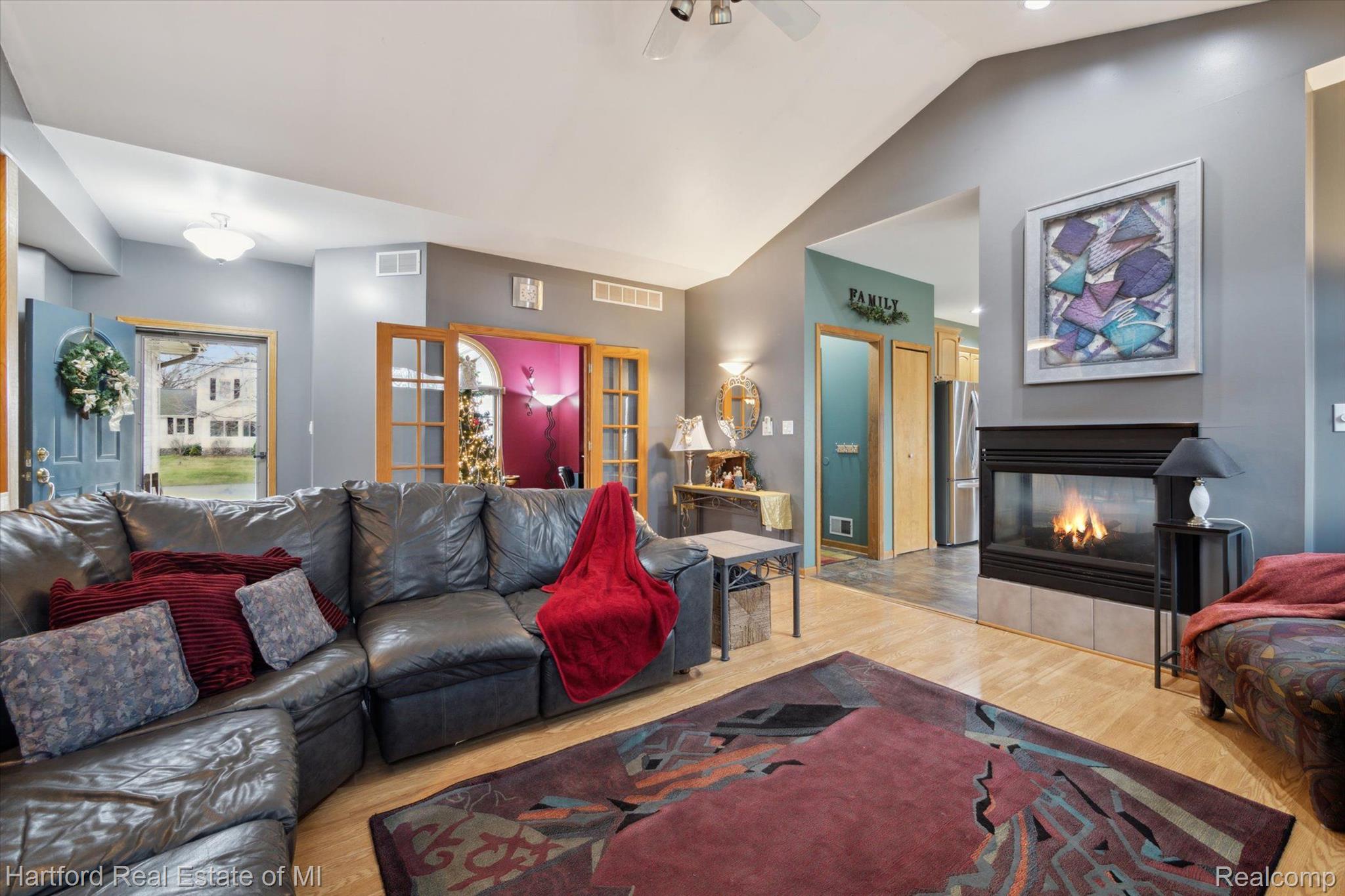 1249 South Lotz Road Canton, MI 48188 - Photo 4 of 35 Gallery Image 4