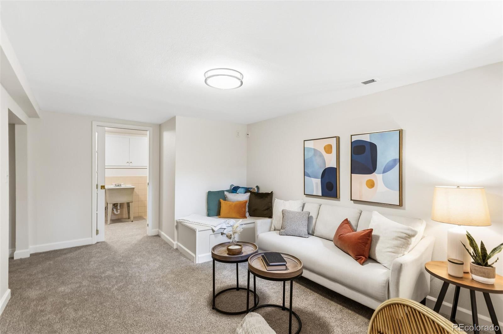 2576 Dexter Street Denver, CO 80207 - Photo 29 of 50