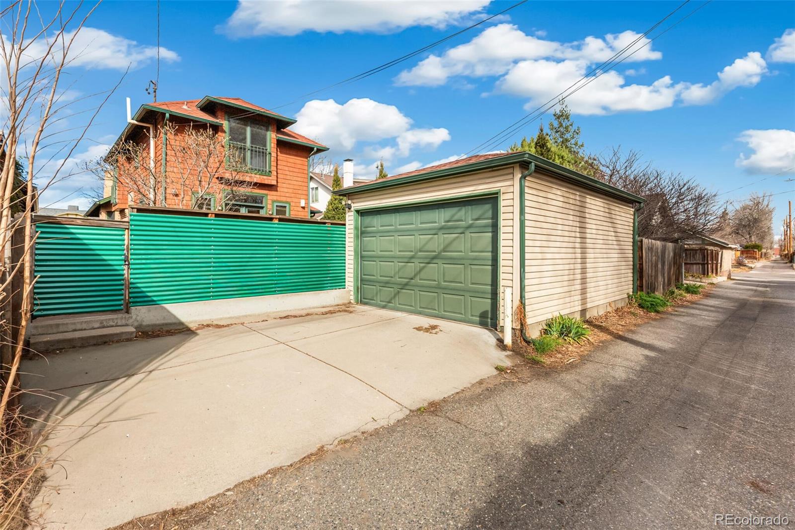 2576 Dexter Street Denver, CO 80207 - Photo 40 of 50