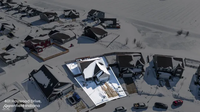 $329,000 | 401 Haywood Drive, Greenfield, IN 46140