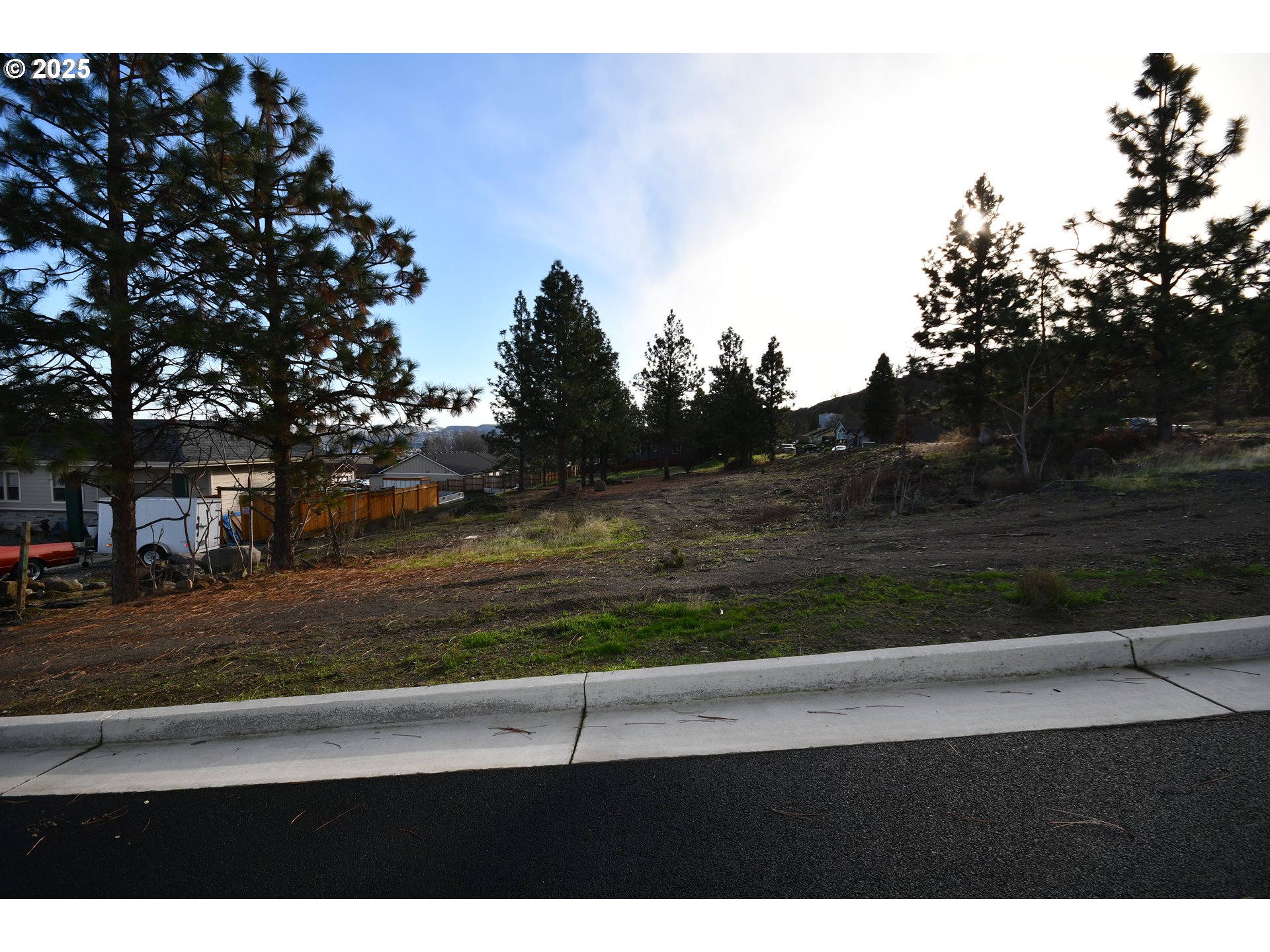 West 15th Street, Unit 36 The Dalles, OR 97058 - Photo 23 of 23 a view of a yard