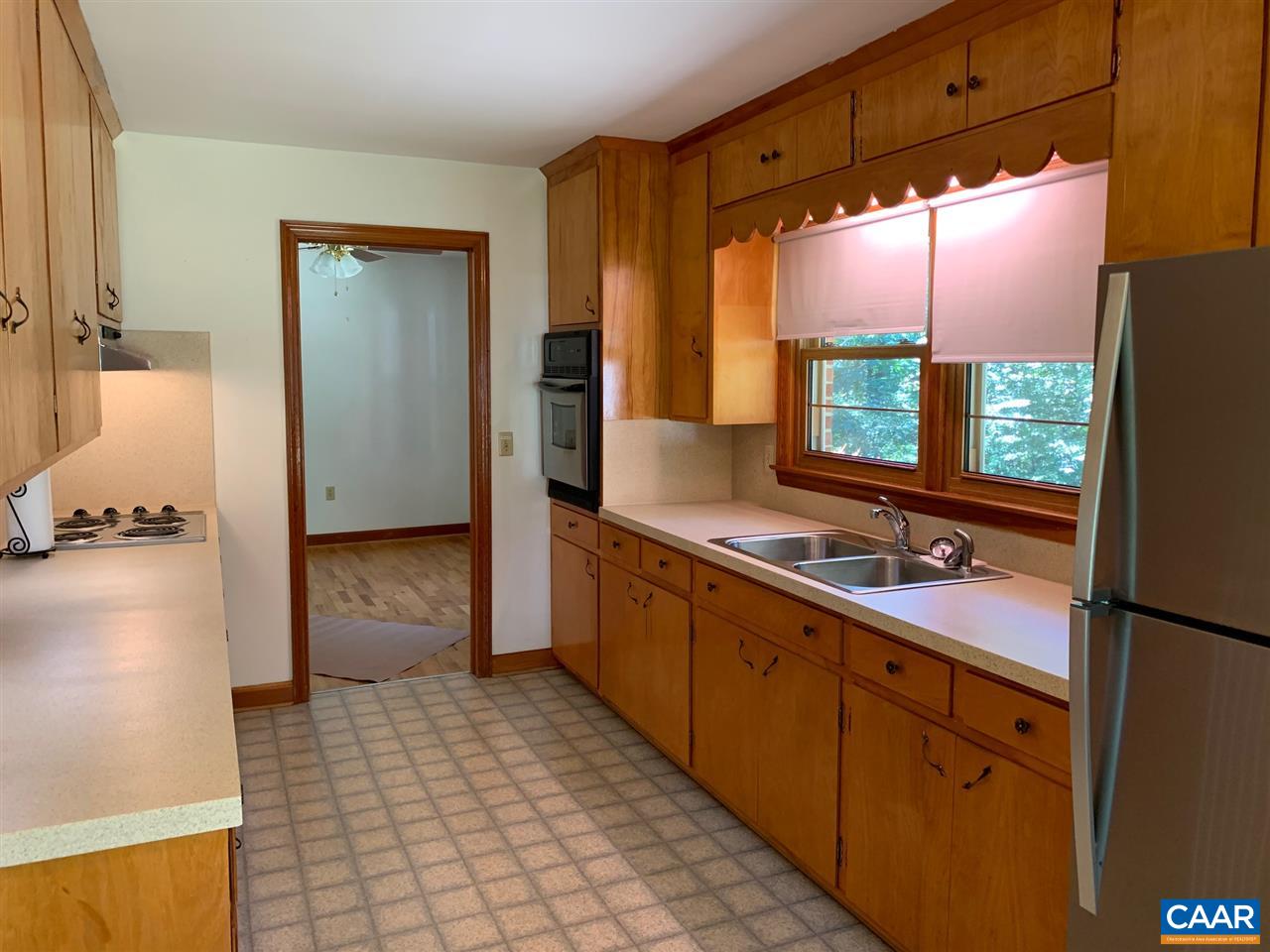 886 Courthouse Mountain Road Madison, VA 22727 - Photo 3 of 15 Gallery Image 3