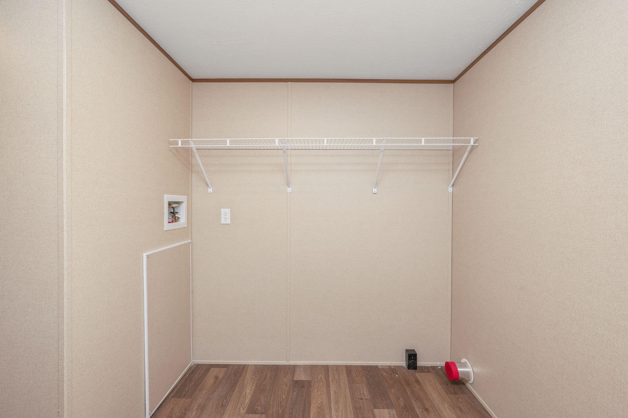 8255 Punjob Road Milton, FL 32583 - Photo 31 of 37 a view of small space