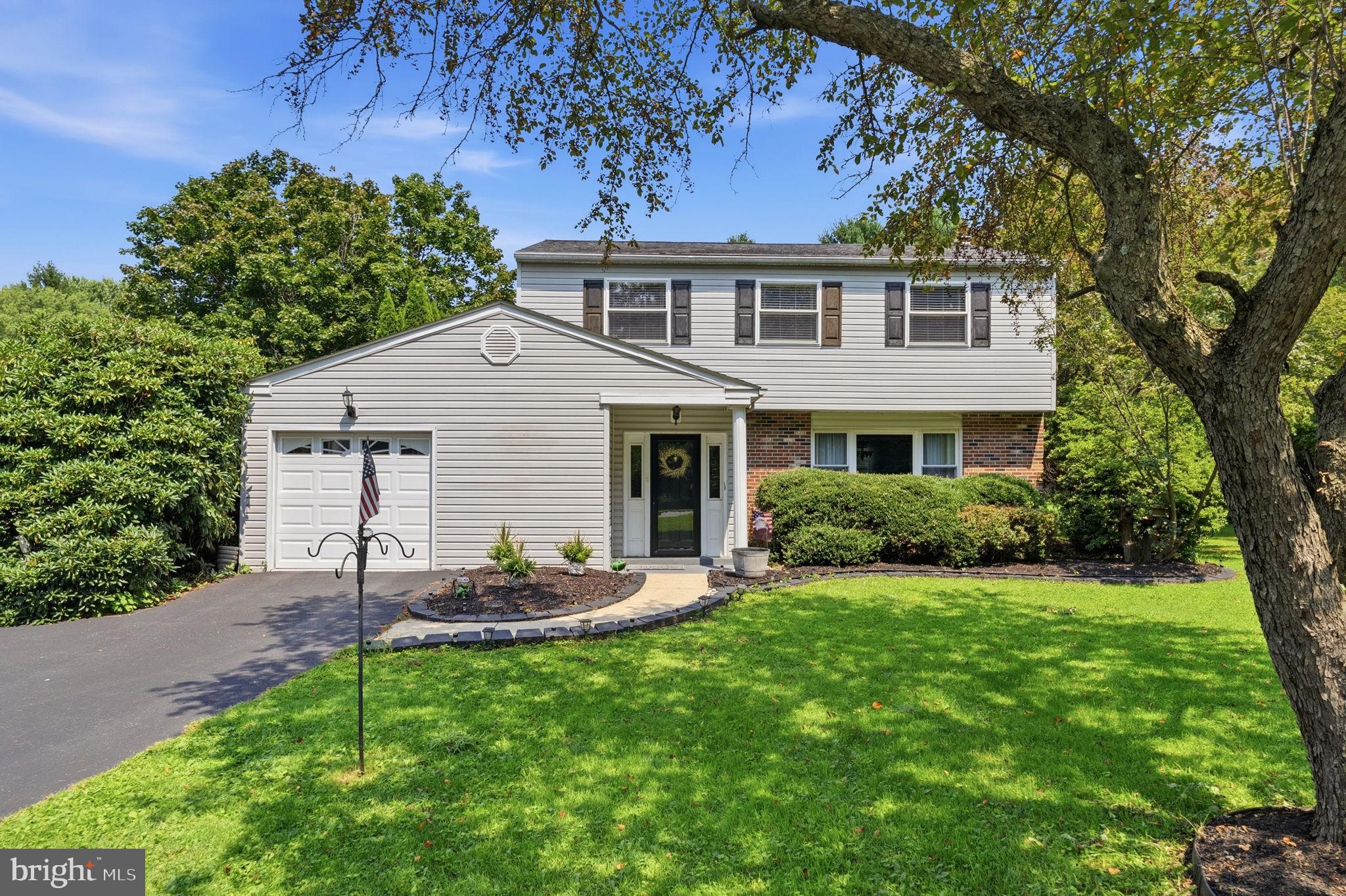 829 Frank Road West Chester, PA 19380 - Photo 1 of 16 Gallery Image 1