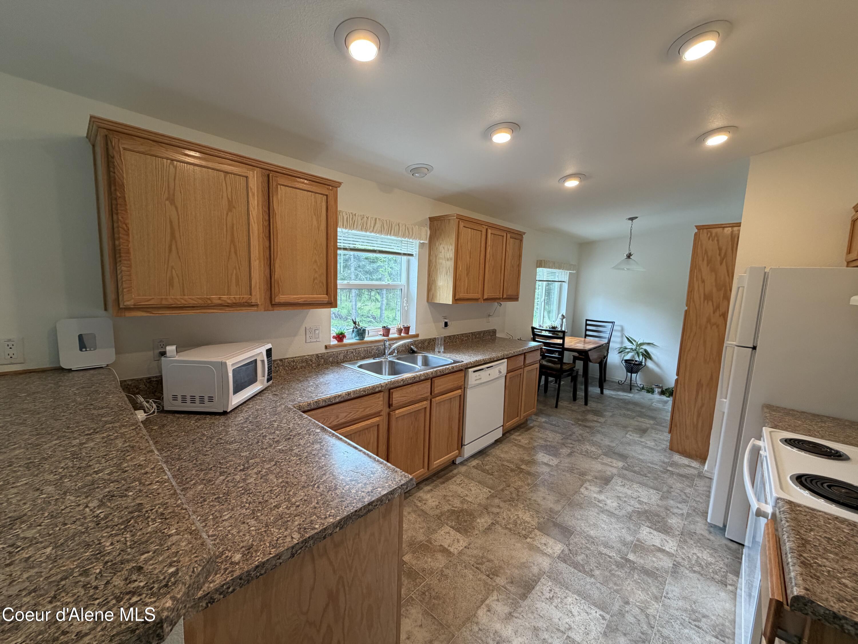 12572 East Parks Road Athol, ID 83801 - Photo 38 of 62 IMG_2534