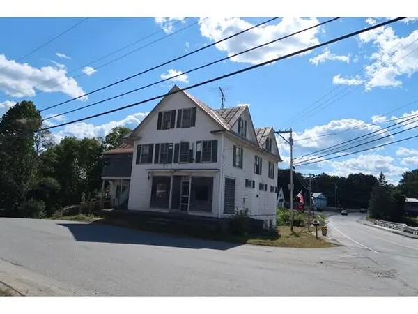 $74,900 | 289 Main Street, Canaan, ME 04924