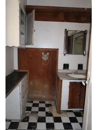 $74,900 | 289 Main Street, Canaan, ME 04924