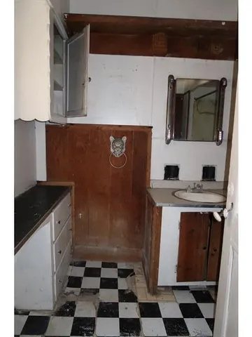 $114,900 | 289 Main Street, Canaan, ME 04924