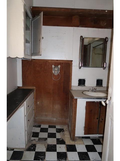 289 Main Street Canaan, ME 04924 - Photo 16 of 54 Bathroom_44