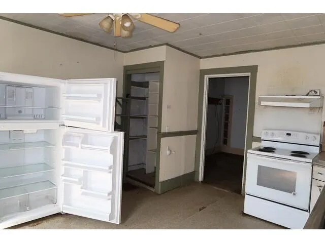 $114,900 | 289 Main Street, Canaan, ME 04924