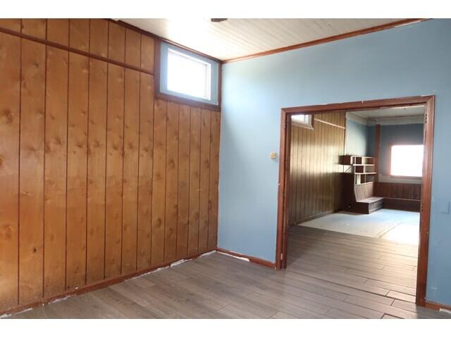 289 Main Street Canaan, ME 04924 - Photo 39 of 54 Living_Area_22