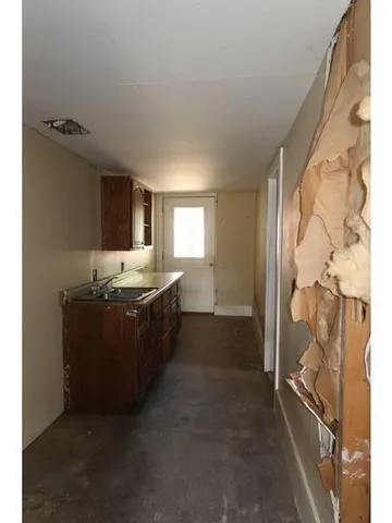 $114,900 | 289 Main Street, Canaan, ME 04924