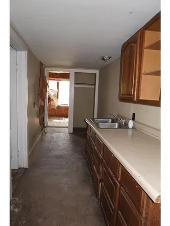 $74,900 | 289 Main Street, Canaan, ME 04924