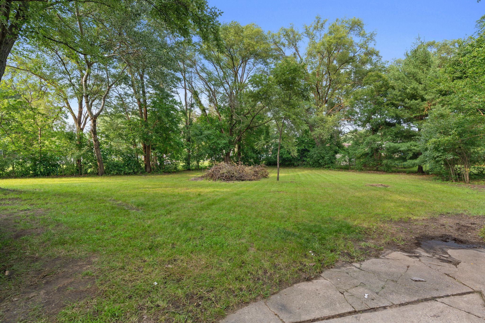 8433 East River Road Coon Rapids, MN 55433 - Photo 38 of 51