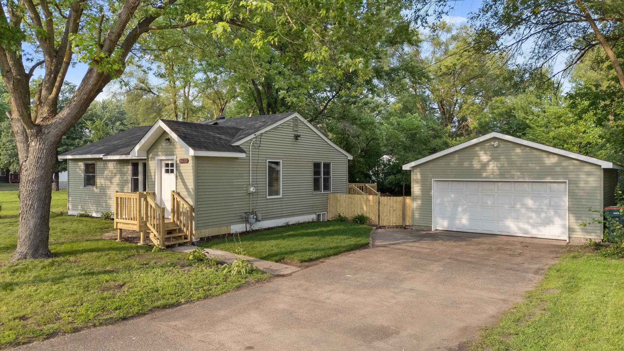 8433 East River Road Coon Rapids, MN 55433 - Photo 4 of 51