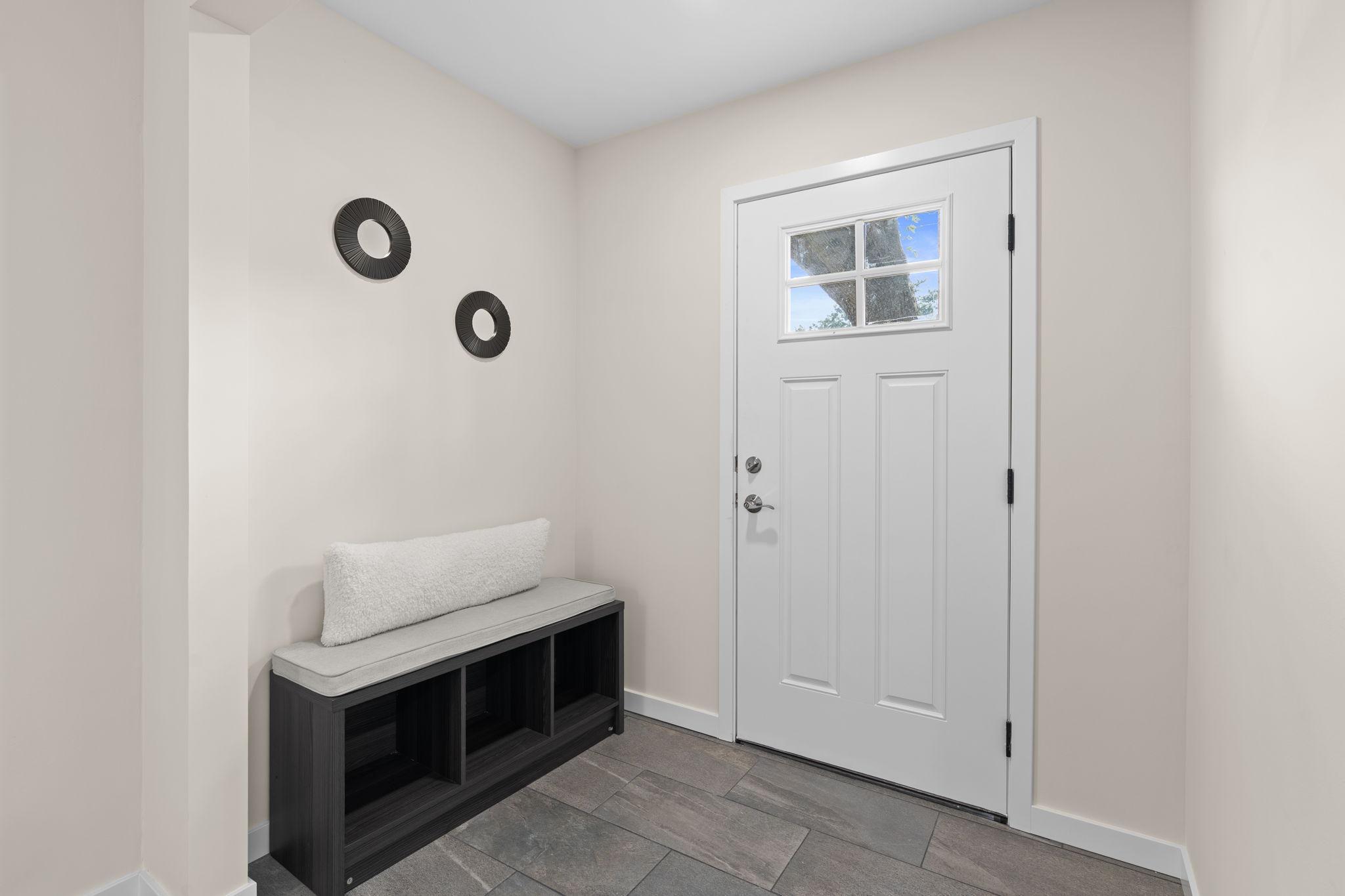 8433 East River Road Coon Rapids, MN 55433 - Photo 5 of 51