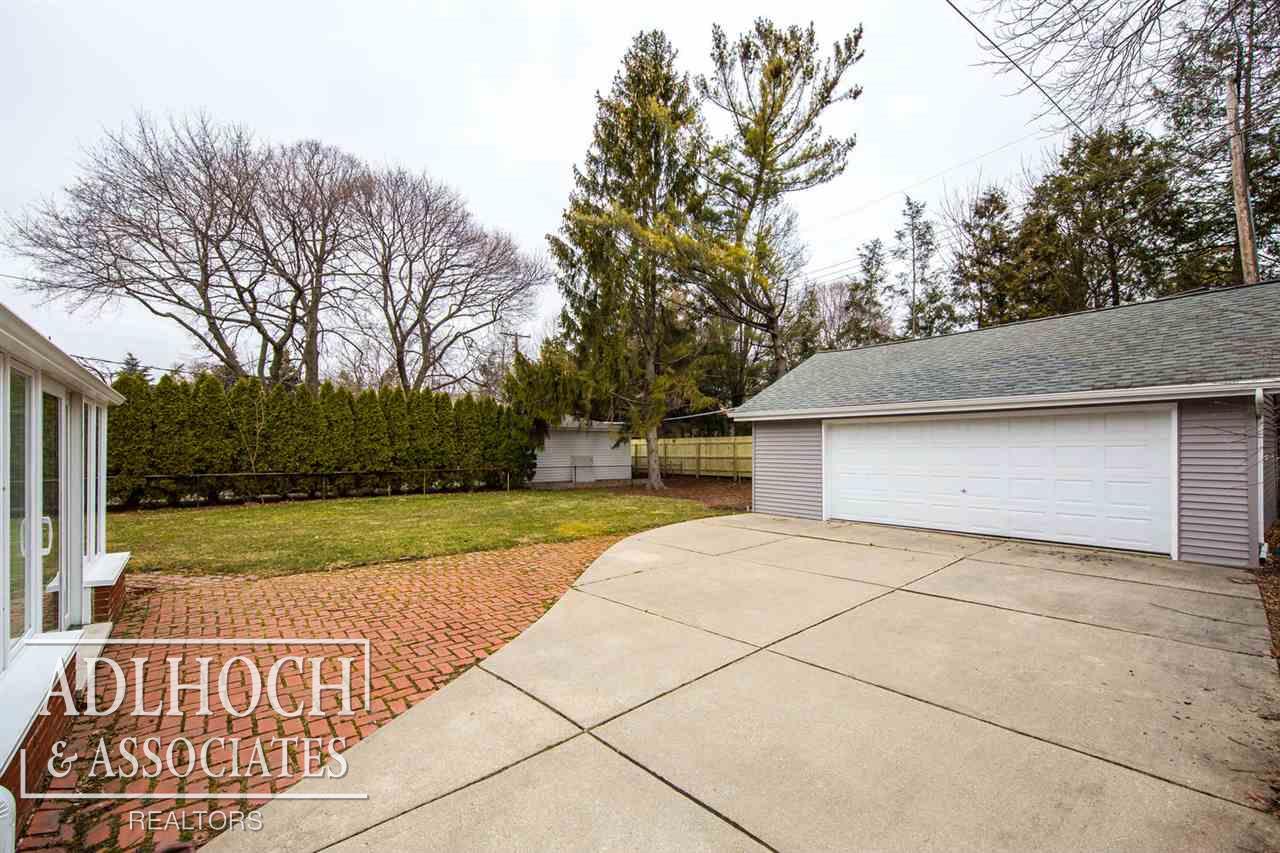 1014 Yorkshire Road Grosse Pointe Park, MI 48230 - Photo 40 of 52