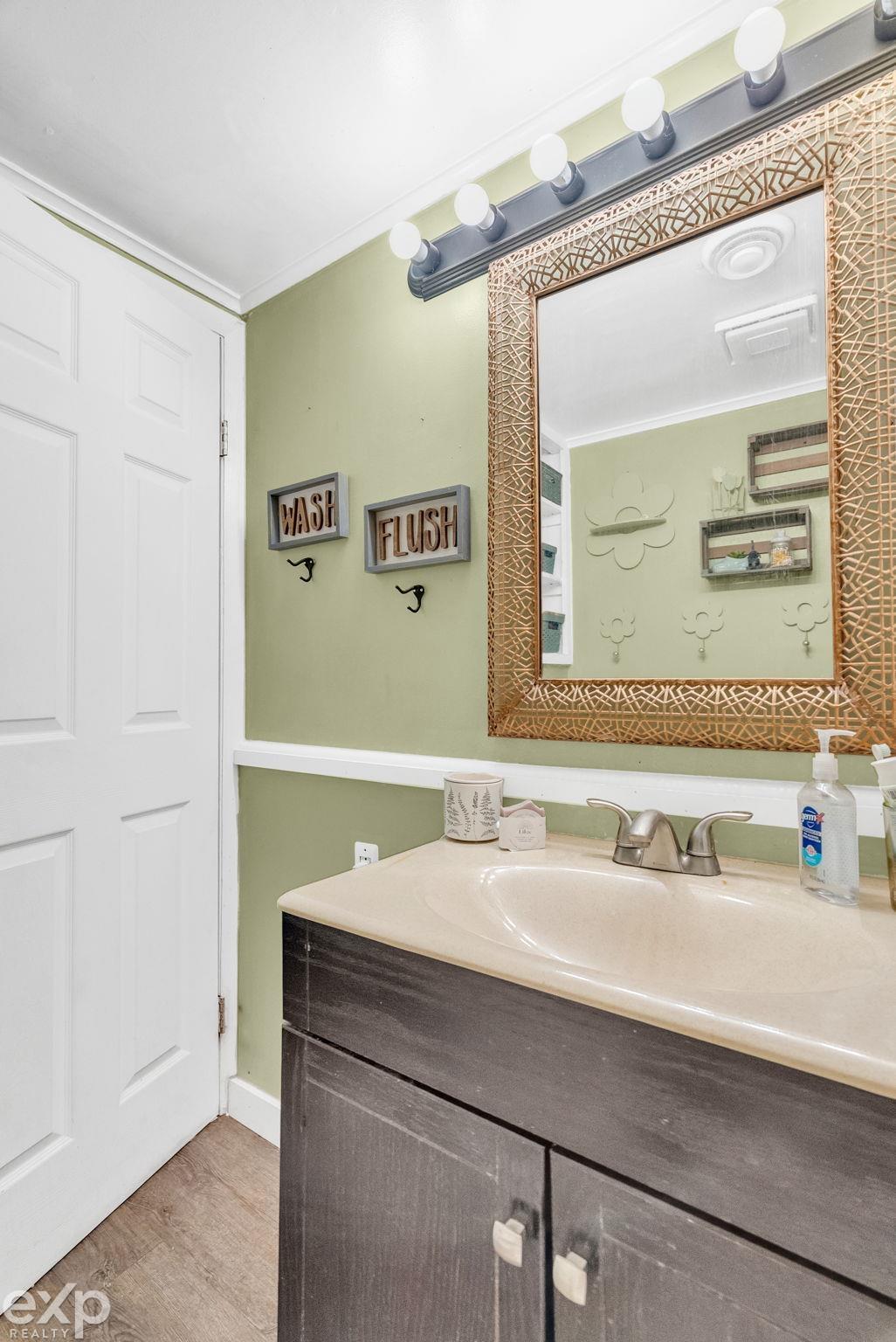 1533 Galbraith Line Road Yale, MI 48097 - Photo 27 of 43