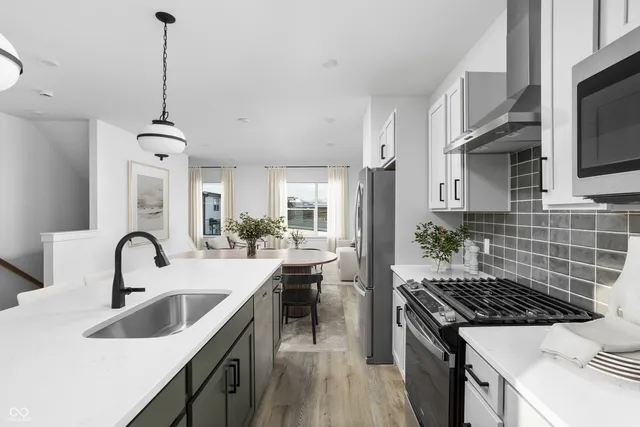 $424,900 | 441 Leota Street, Indianapolis, IN 46203