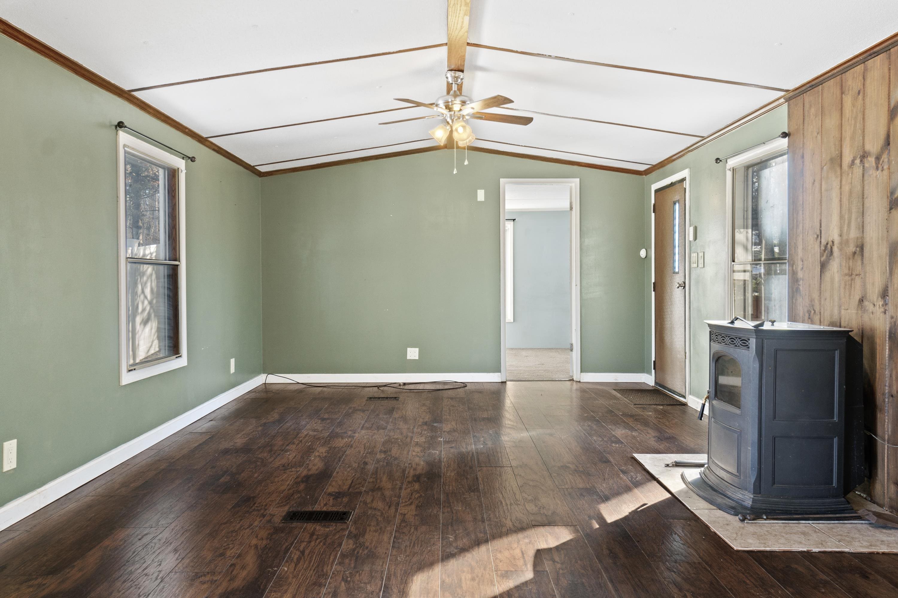 20 Nottingham Road Raymond, NH 03077 - Photo 12 of 40