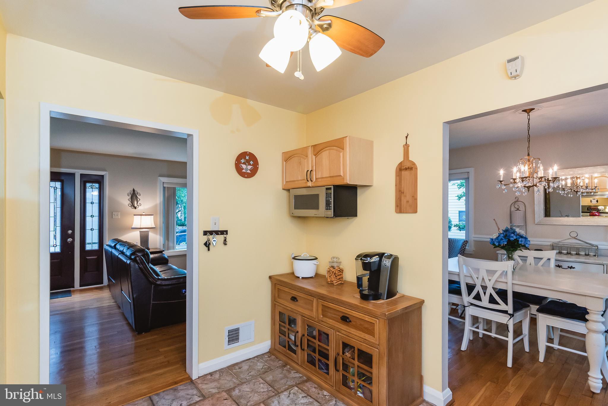 202 Burning Tree Road Lutherville-Timonium, MD 21093 - Photo 10 of 31 Kitchen