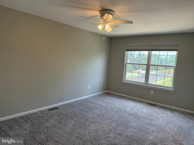 $339,900 | 4 Juniper Lane, Blackwood, NJ 08012