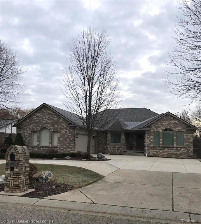 2040 Reagan Drive Rochester Hills, MI 48309 - Photo 1 of 42