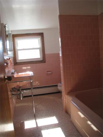 16 Metropolitan Road Providence, RI 02908 - Photo 9 of 9 Gallery Image 9