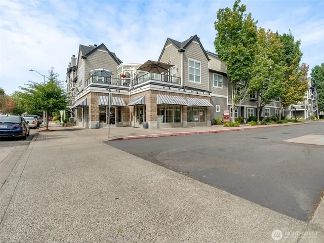 $2,500 | 1798 Southeast Columbia River Drive, Vancouver, WA 98661