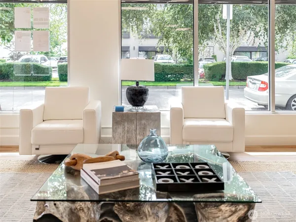 $2,500 | 1798 Southeast Columbia River Drive, Vancouver, WA 98661