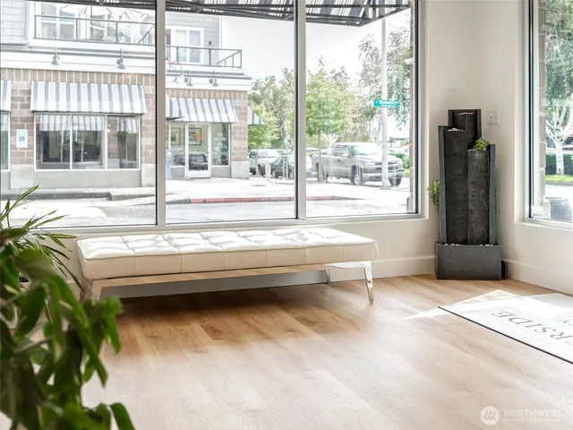 $2,500 | 1798 Southeast Columbia River Drive, Vancouver, WA 98661