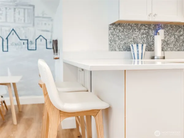 $2,500 | 1798 Southeast Columbia River Drive, Vancouver, WA 98661