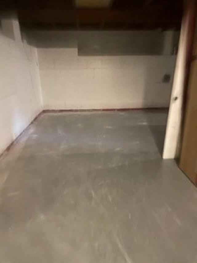 1646 South Topeka Avenue Wichita, KS 67211 - Photo 28 of 36 This is the space around the closet where the HVAC system and water heater is located.