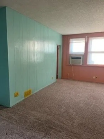 $89,900 | 1646 South Topeka Avenue, Wichita, KS 67211