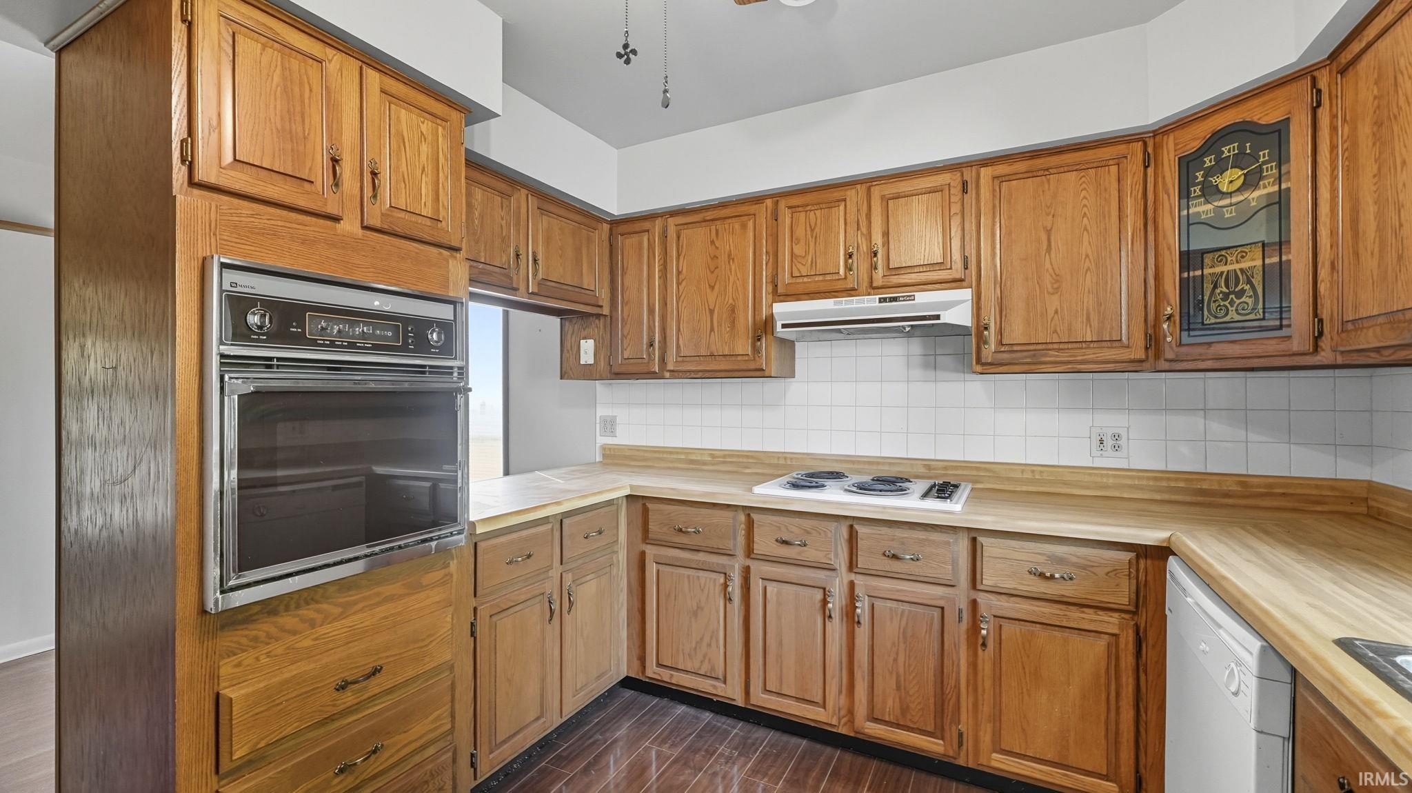 525 Pettit Avenue Fort Wayne, IN 46807 - Photo 15 of 35