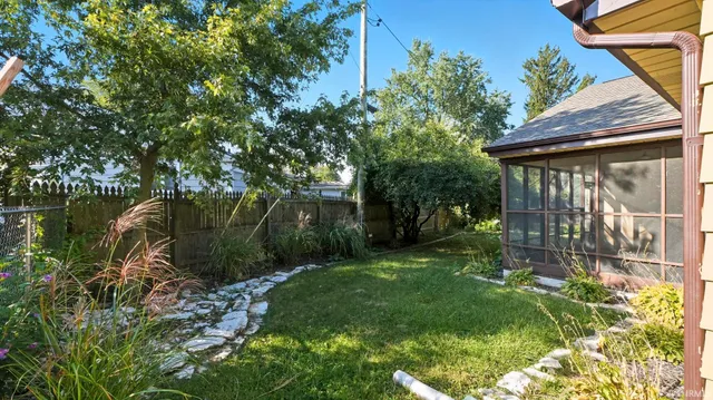 $214,900 | 525 Pettit Avenue, Fort Wayne, IN 46807