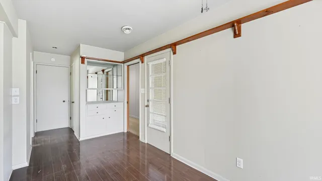 $214,900 | 525 Pettit Avenue, Fort Wayne, IN 46807