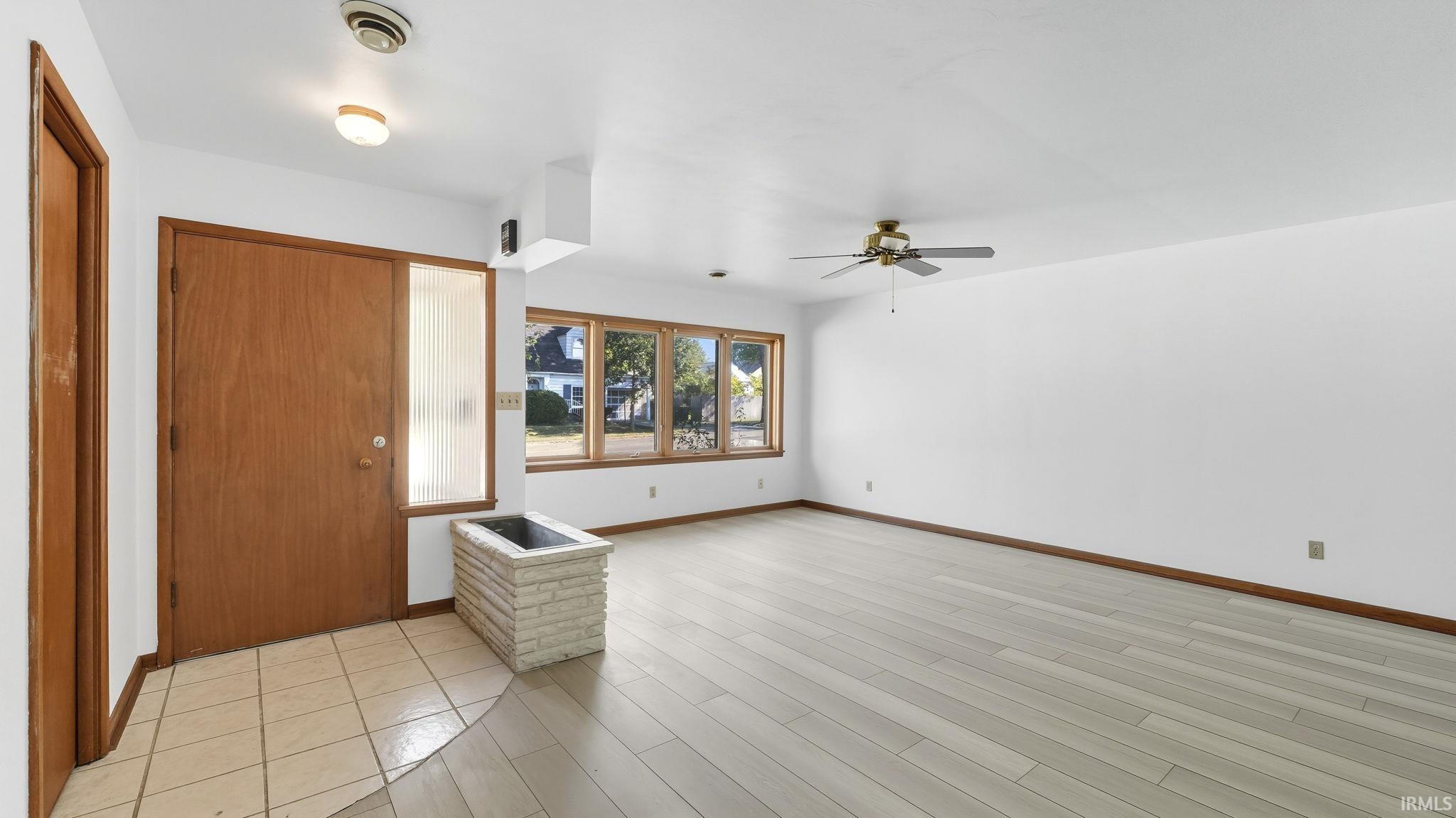 525 Pettit Avenue Fort Wayne, IN 46807 - Photo 7 of 35