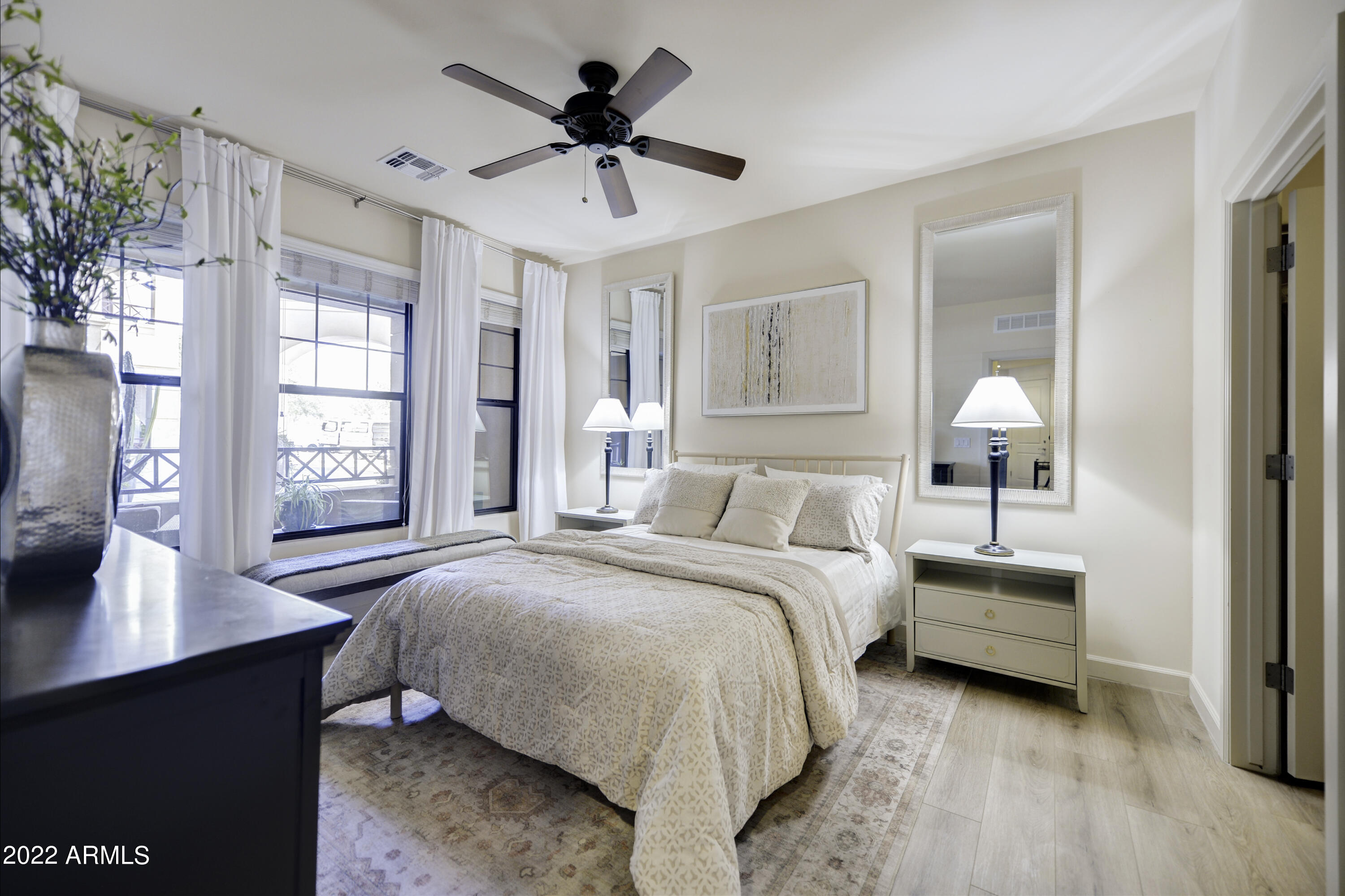 7291 North Scottsdale Road, Unit 1016 Paradise Valley, AZ 85253 - Photo 14 of 23 Bedroom