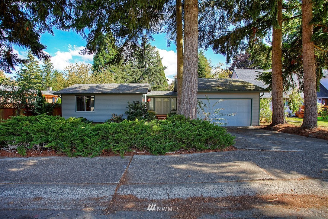 16014 132nd Place Southeast Renton, WA 98058 - Photo 1 of 25 Gallery Image 1