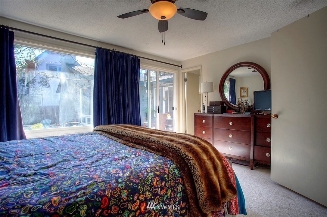 16014 132nd Place Southeast Renton, WA 98058 - Photo 16 of 25 Gallery Image 16