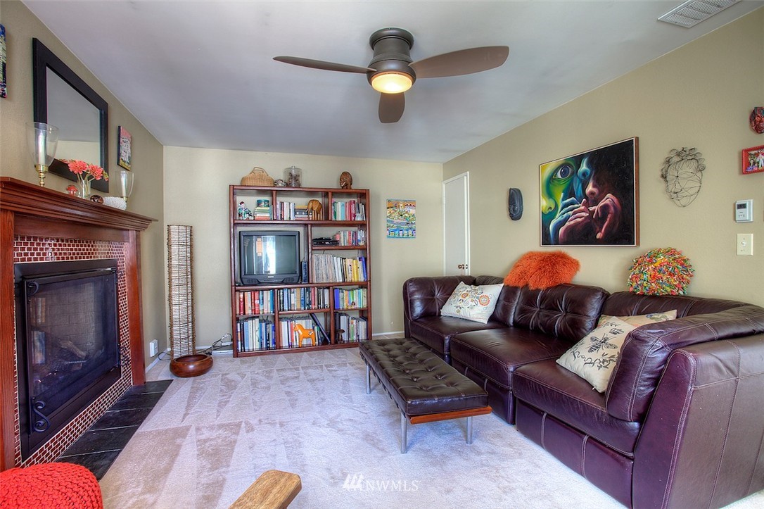 16014 132nd Place Southeast Renton, WA 98058 - Photo 22 of 25 Gallery Image 22