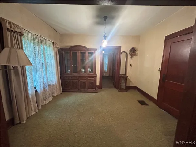 $299,000 | 850 Campbell Boulevard, Amherst, NY 14228