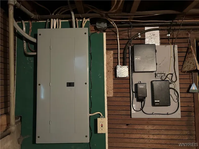 $299,000 | 850 Campbell Boulevard, Amherst, NY 14228