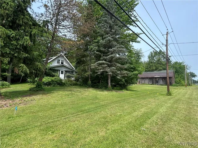 $299,000 | 850 Campbell Boulevard, Amherst, NY 14228