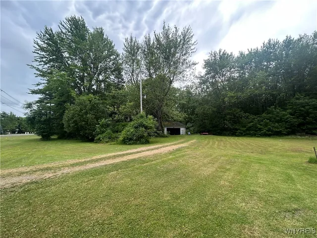 $299,000 | 850 Campbell Boulevard, Amherst, NY 14228