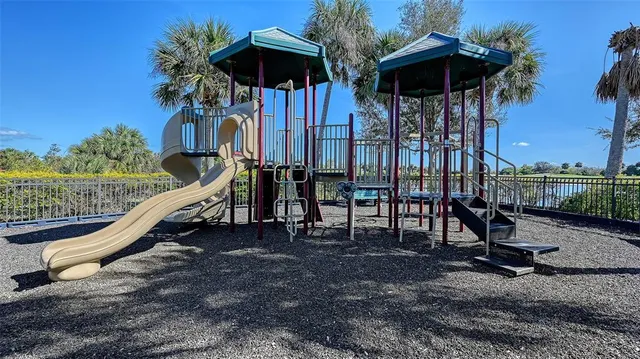 $454,000 | 23217 Banbury Way, Unit 23217, Venice, FL 34293