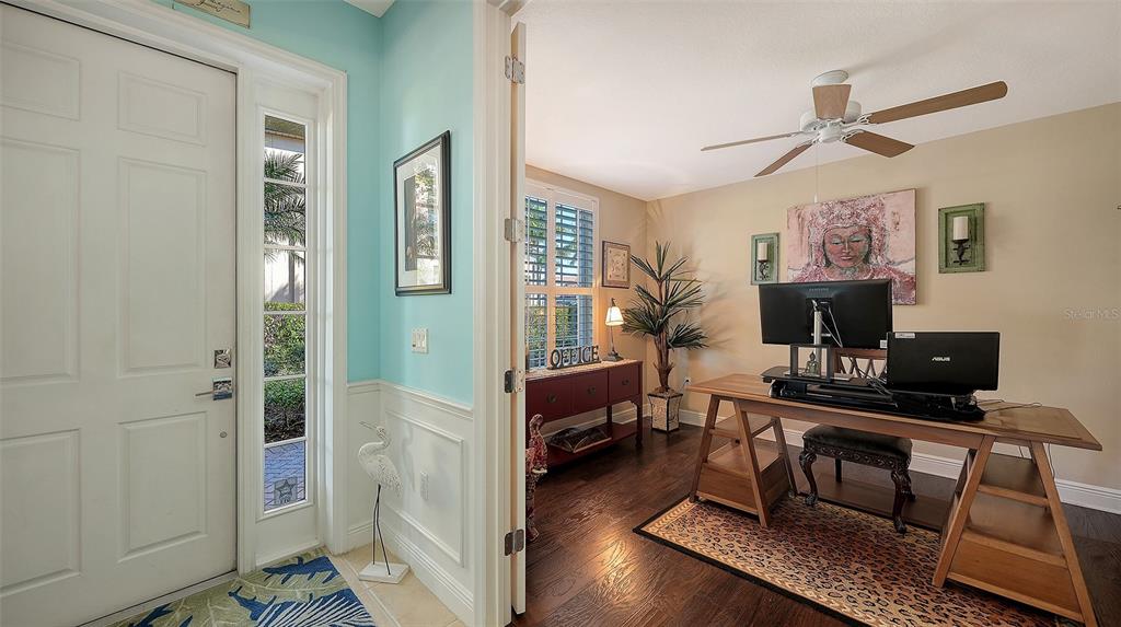 23217 Banbury Way, Unit 23217 Venice, FL 34293 - Photo 9 of 47