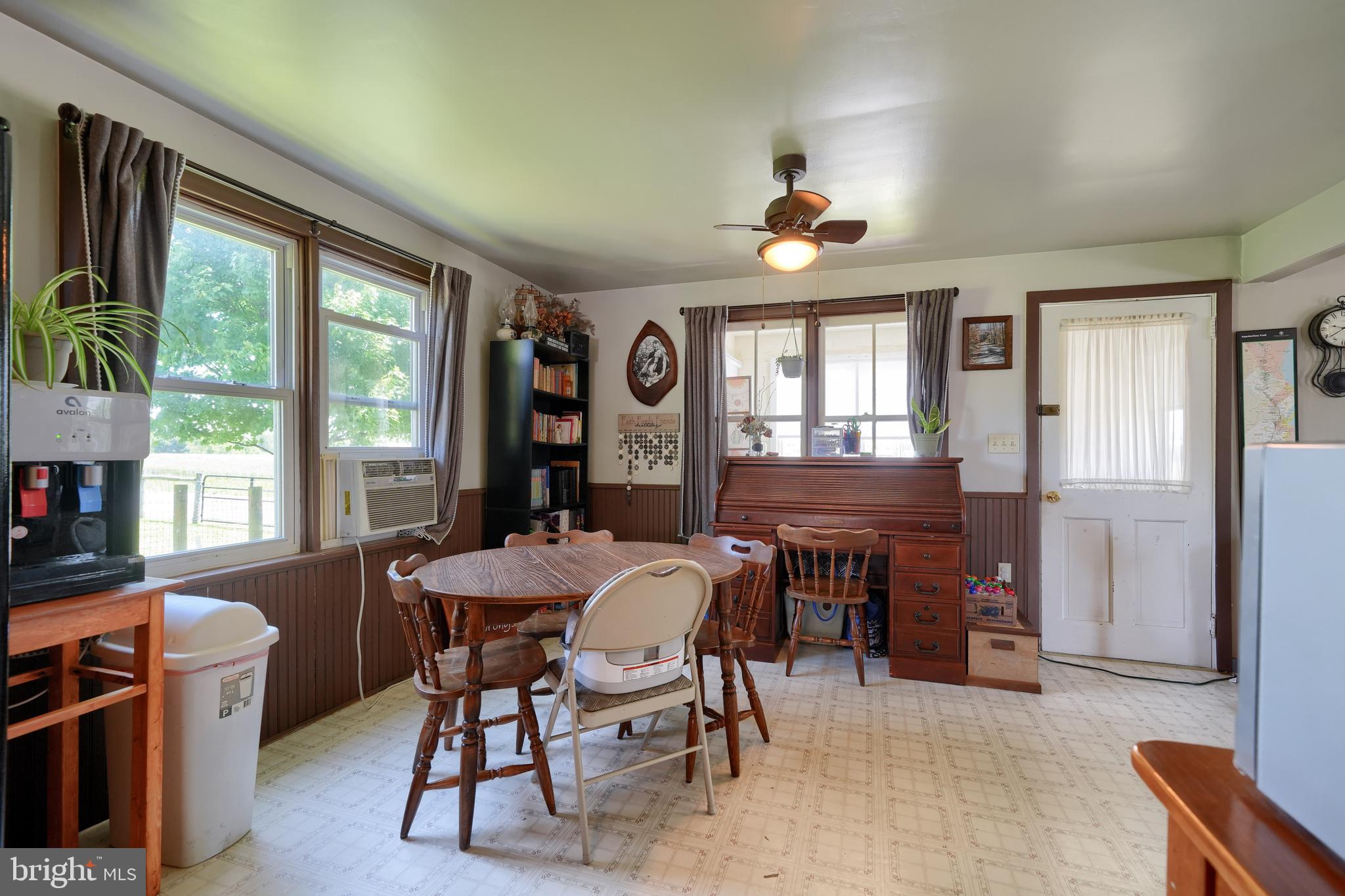 44 South Soudersburg Road Ronks, PA 17572 - Photo 19 of 44 Eat In Kitchen