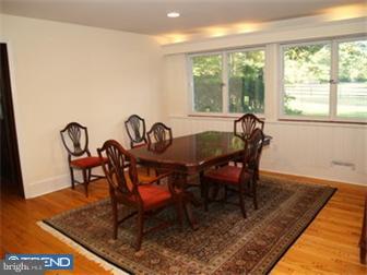 19 Elm Ridge Road Pennington, NJ 08534 - Photo 6 of 12